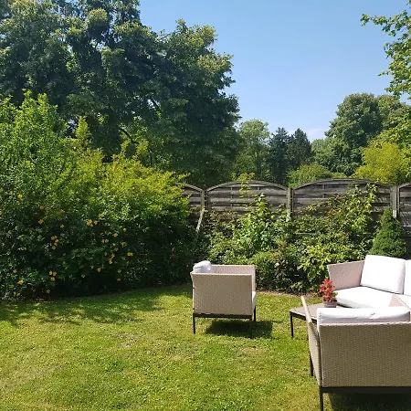 L'aunette Hotell Chamant