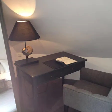 L'aunette Hotell Chamant